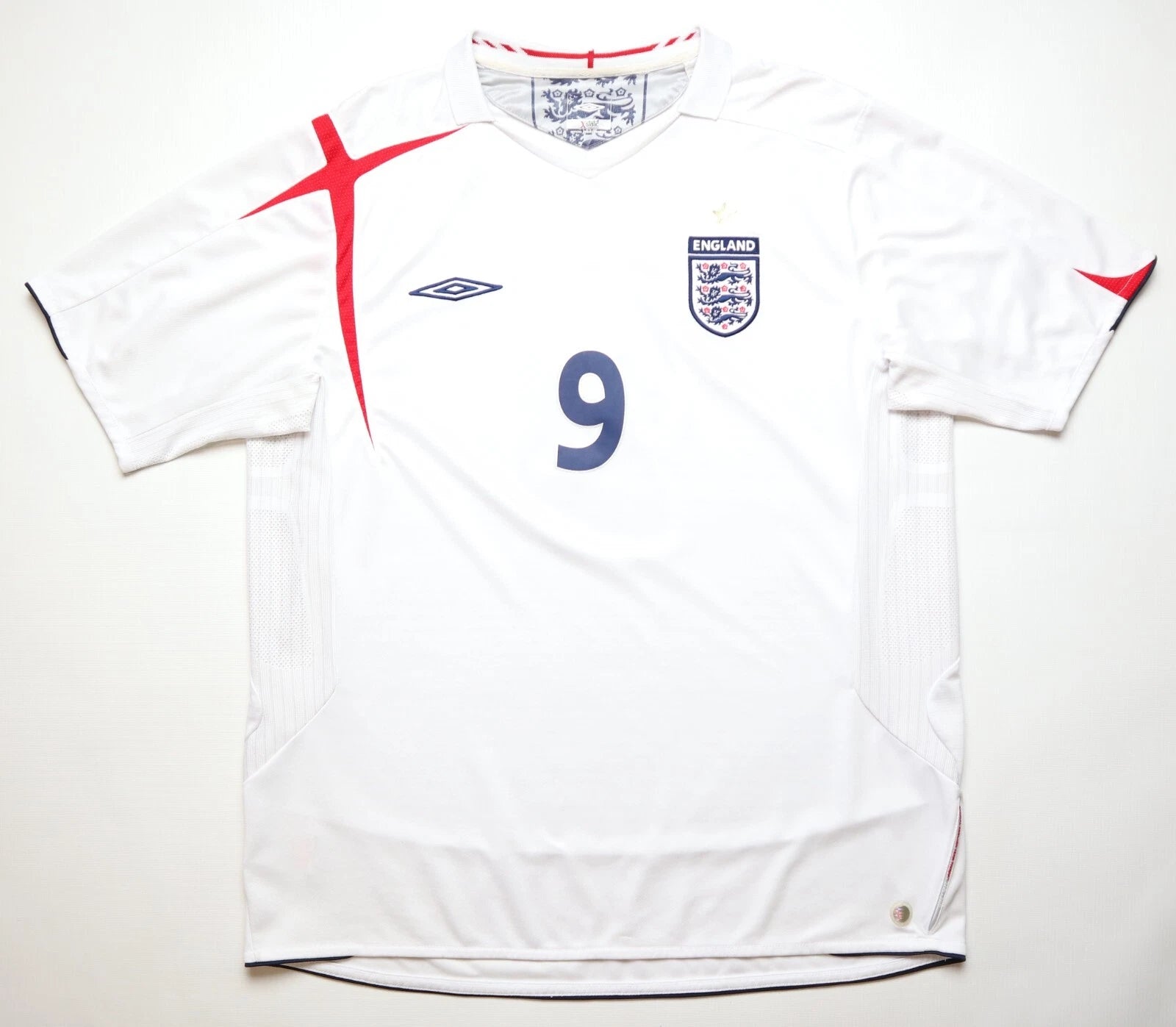 ENGLAND 2005/2007 HOME #9 ROONEY UMBRO MENS L